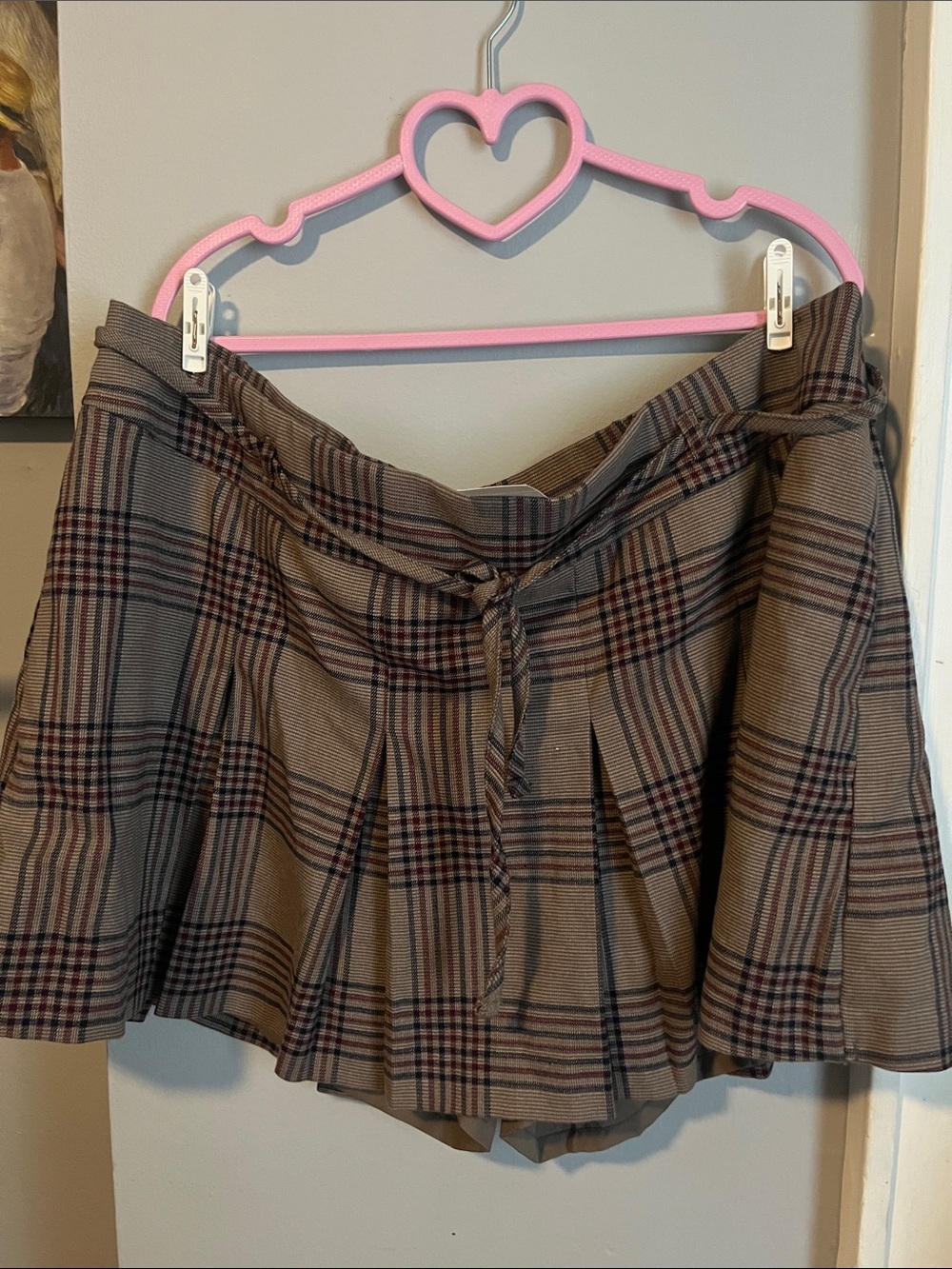 NWT Hollister Plaid Pleated Mini Skirt in brown curvy plus size Y2K